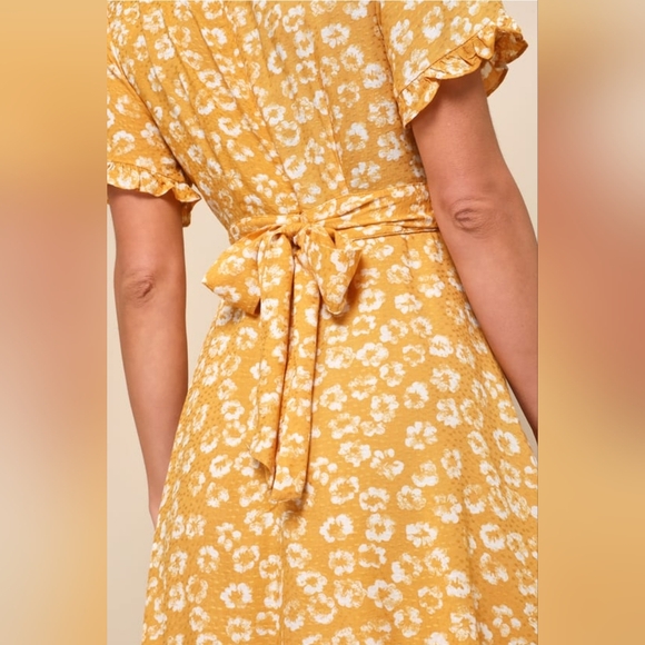 Lulus Mini Dress - Picture 3 of 10